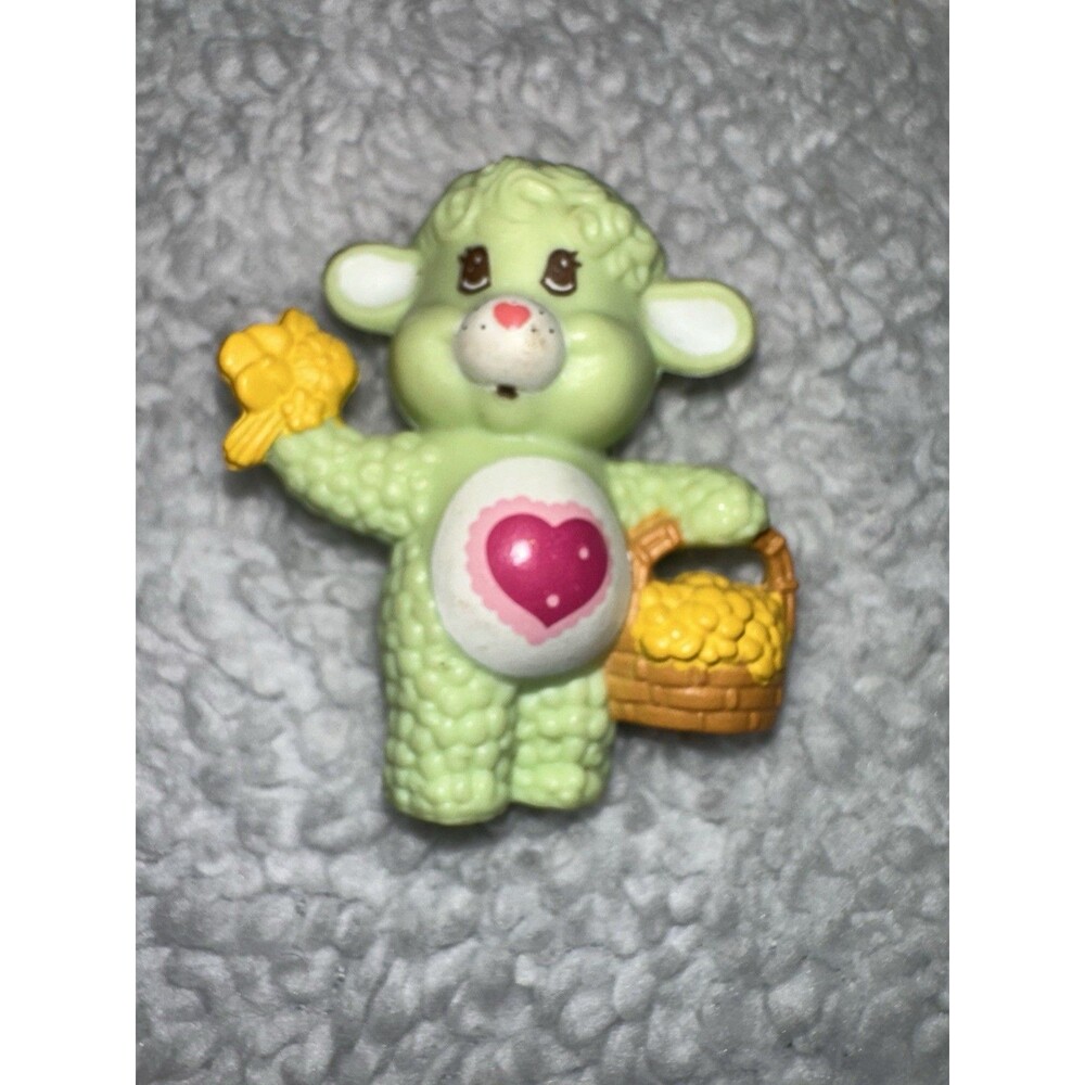 Vintage Care Bears 2 PVC Figures 80's Mini Grams And Gentle Heart Lamb Bear - Picture 2 of 6